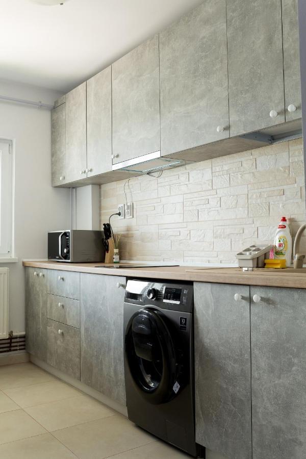 Diana Sunshine Apartment Tulcea Bagian luar foto
